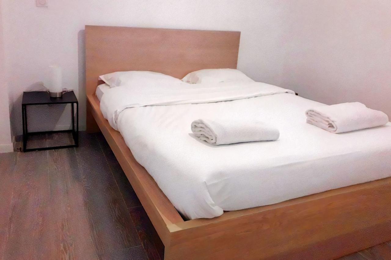 Charming Apartment In The Heart Of The 19Th باريس المظهر الخارجي الصورة