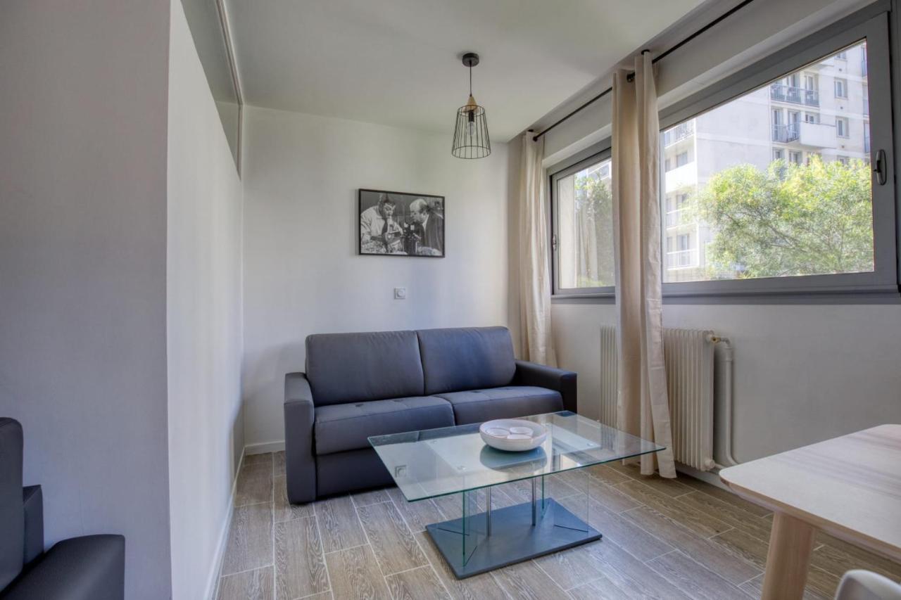 Charming Apartment In The Heart Of The 19Th باريس المظهر الخارجي الصورة